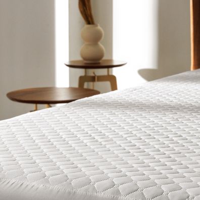 Protetor de Colchão King Altenburg Impermeável Toque Acetinado Branco