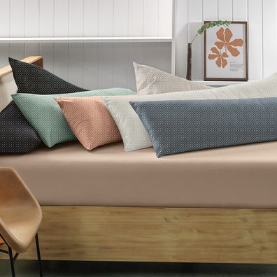 Fronha Body Pillow Altenburg Toque Acetinado Slim Porcelana